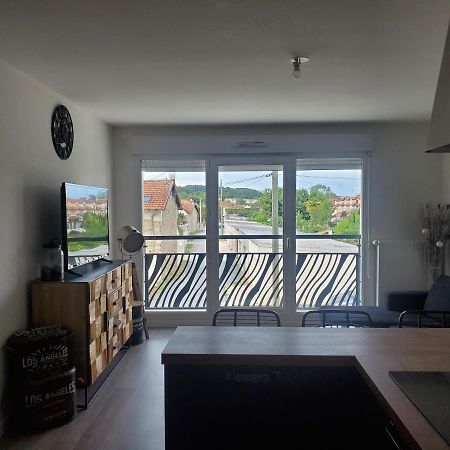 Joli Appartement Proche Du Centre-Reseau Orange Pour Capter แซ็ง-ฟาร์โก-ปงติแยร์รี ภายนอก รูปภาพ