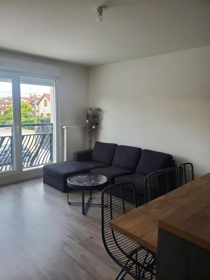 Joli Appartement Proche Du Centre-Reseau Orange Pour Capter แซ็ง-ฟาร์โก-ปงติแยร์รี ภายนอก รูปภาพ